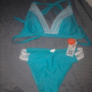 Two piece bathing suit for women
